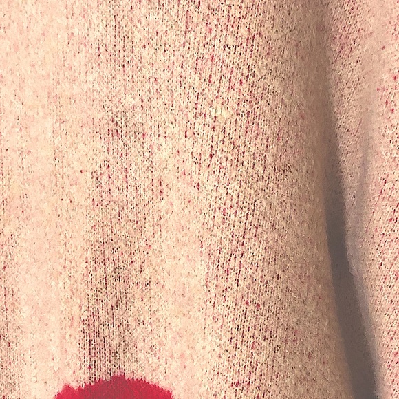 A Beautiful Soul Oversized Lip Design Fluffy Sweater. Woman’s Size b, 18/20 - Picture 7 of 10